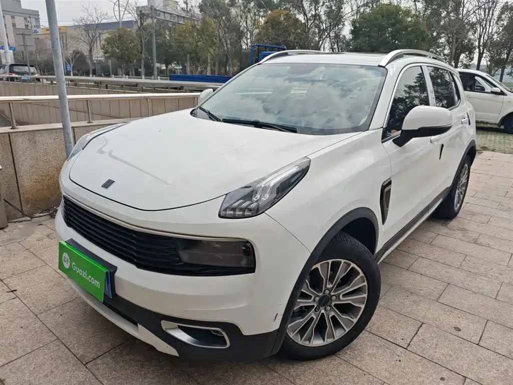 Lynk & Co 01 2019
