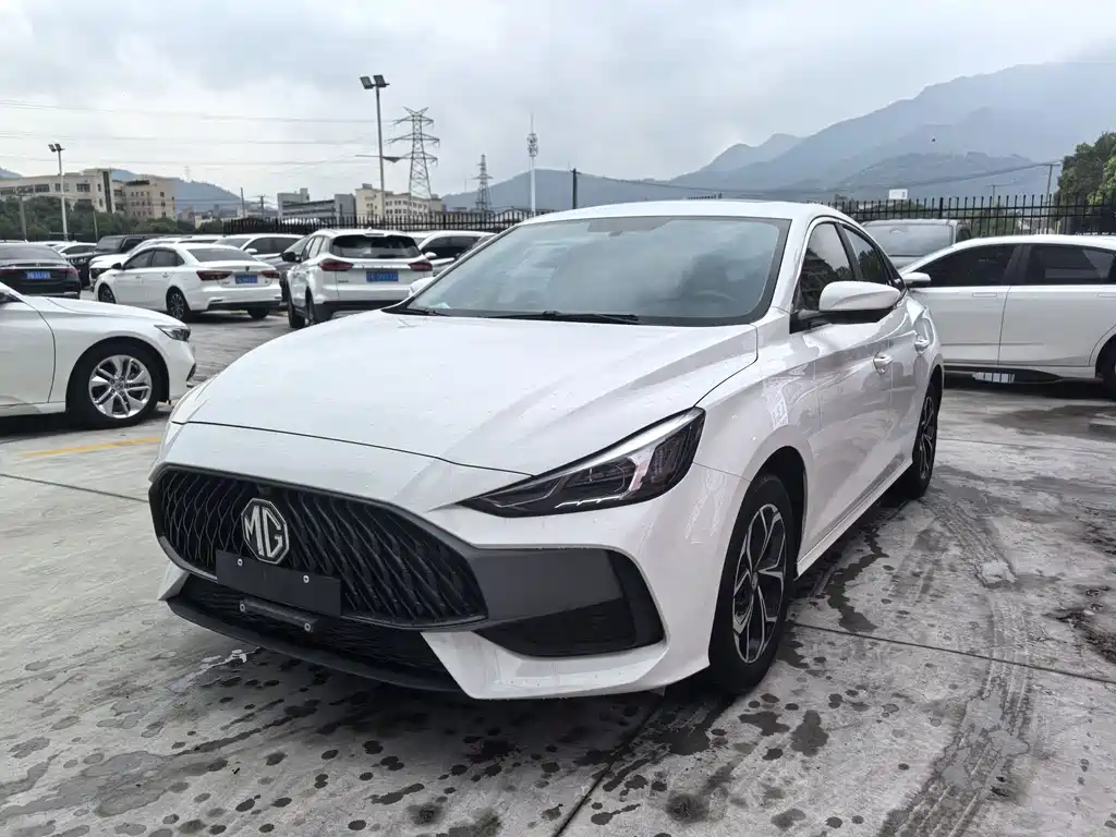 MG MG5 2023