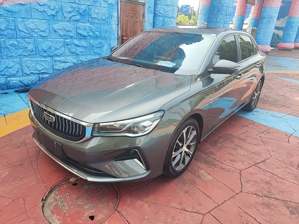 Geely Emgrand 2023