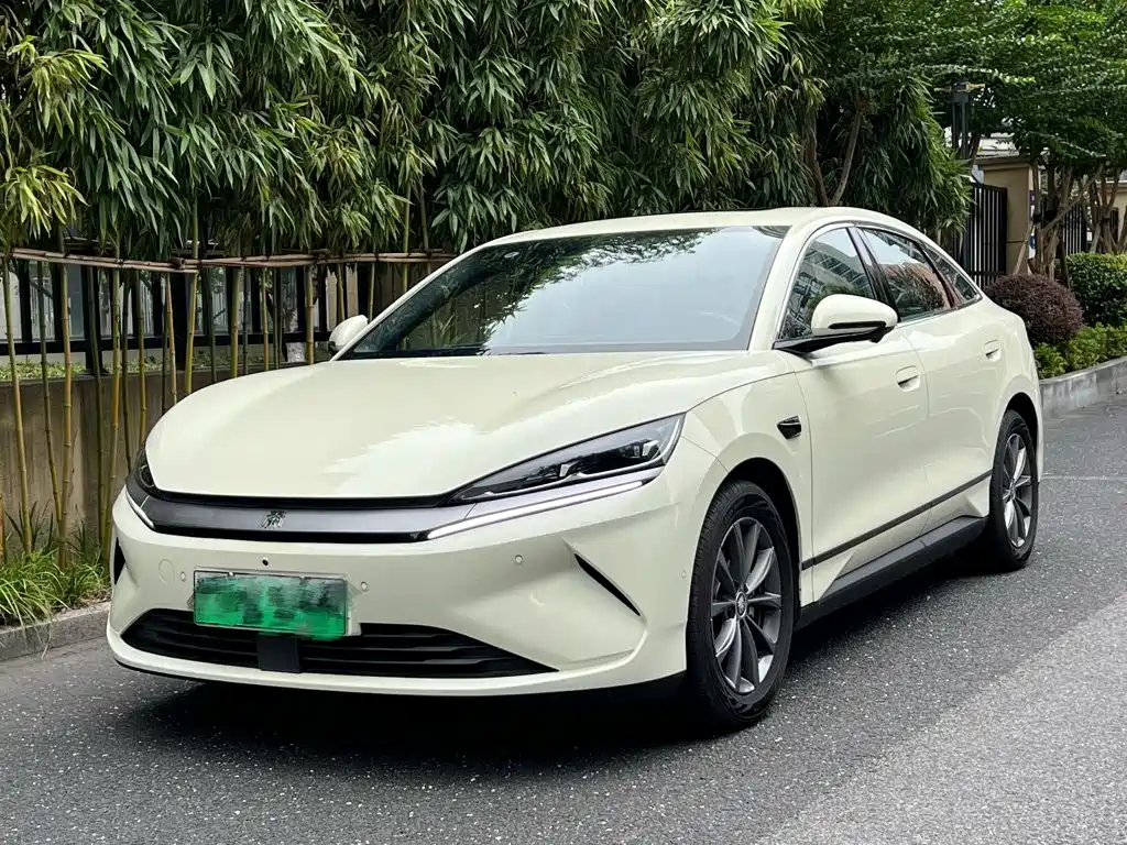 BYD Qin L 2025
