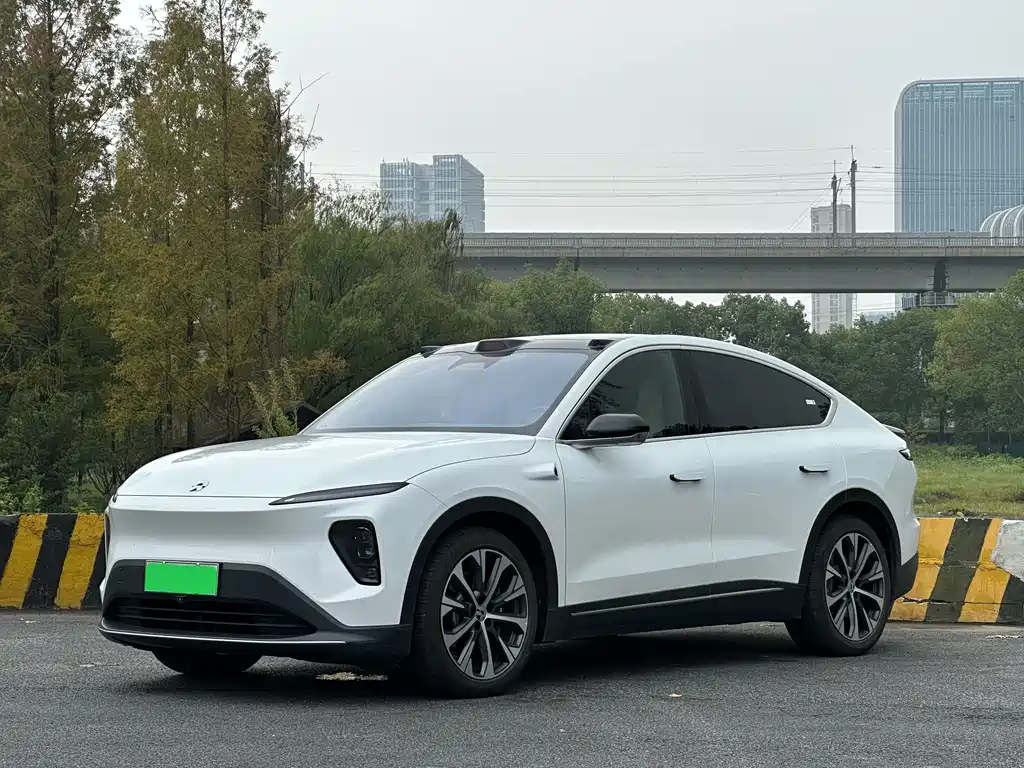 NIO EC7 2023