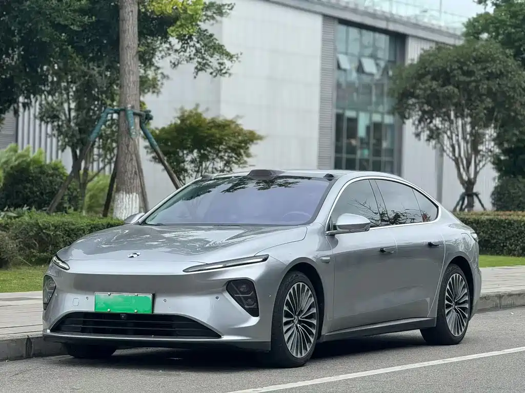 NIO ET7 2023