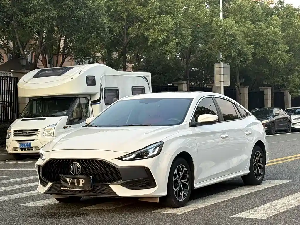 MG MG5 2022