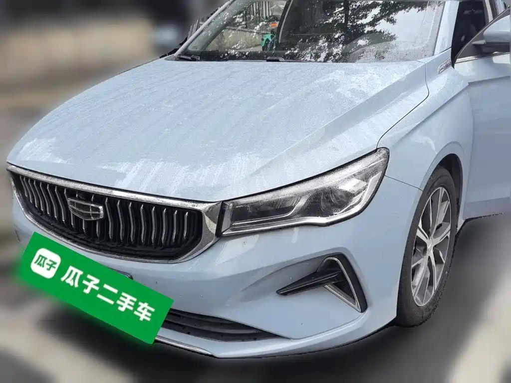 Geely Emgrand 2023