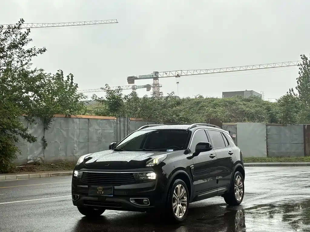 Lynk & Co 01 2019
