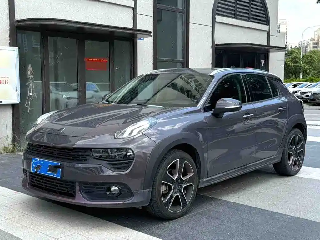Lynk & Co 02 2020
