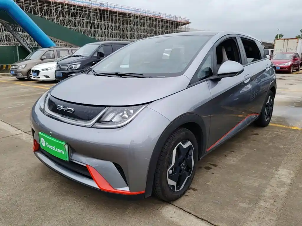 BYD Dolphin 2022