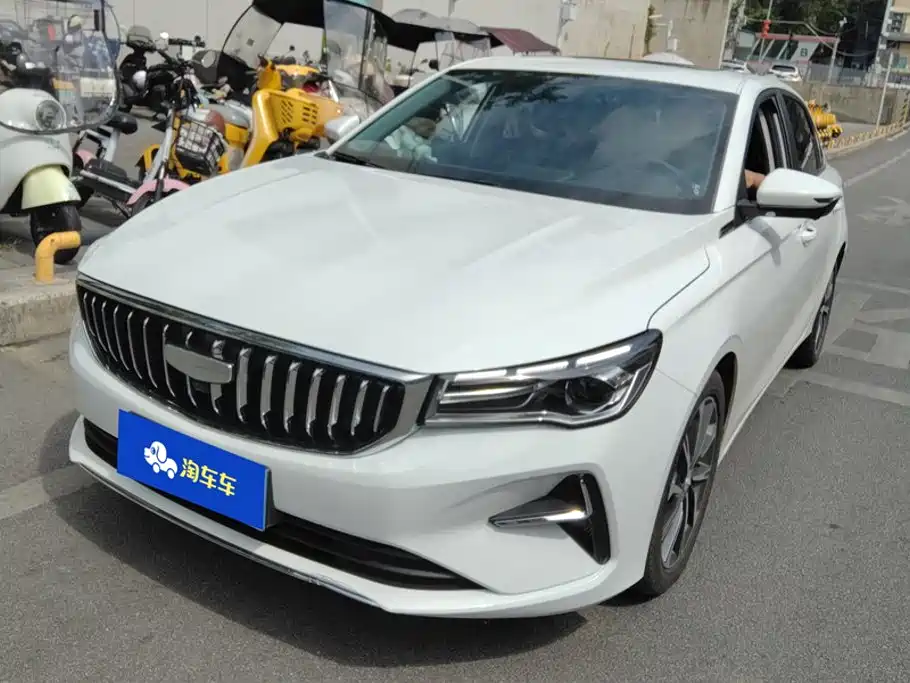 Geely Emgrand 2025