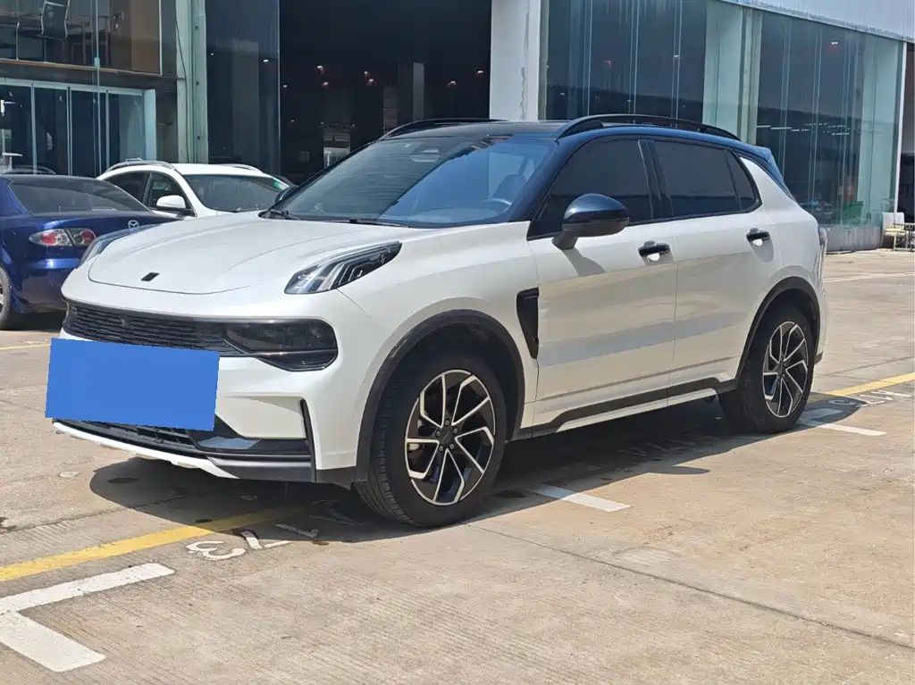 Lynk & Co 01 2023