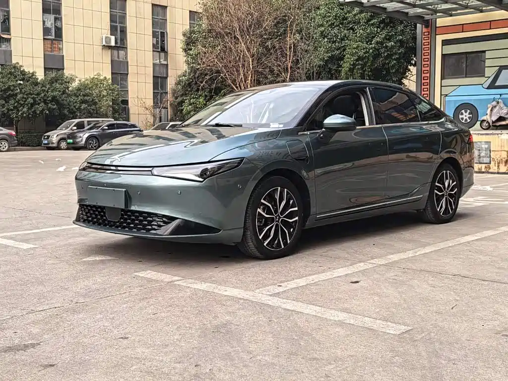 XPENG P5 2024
