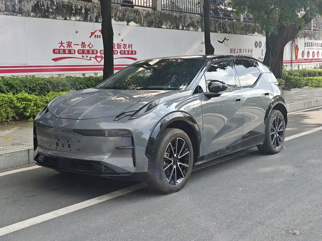 Zeekr X 2025