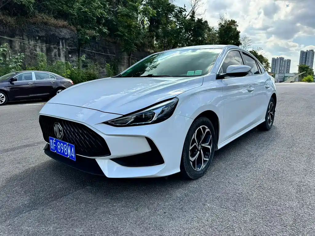 MG MG5 2021