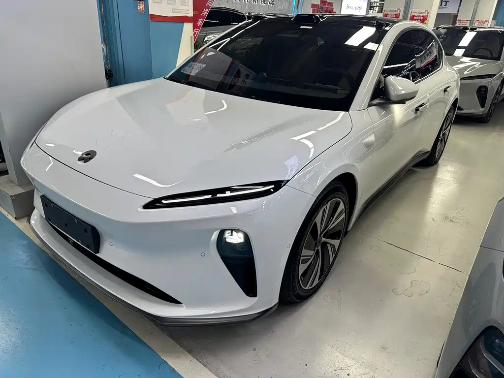 NIO ET5 2023
