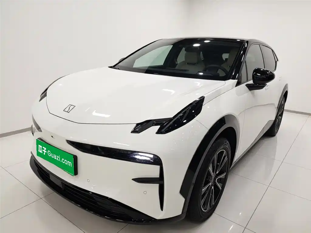 Zeekr X 2024