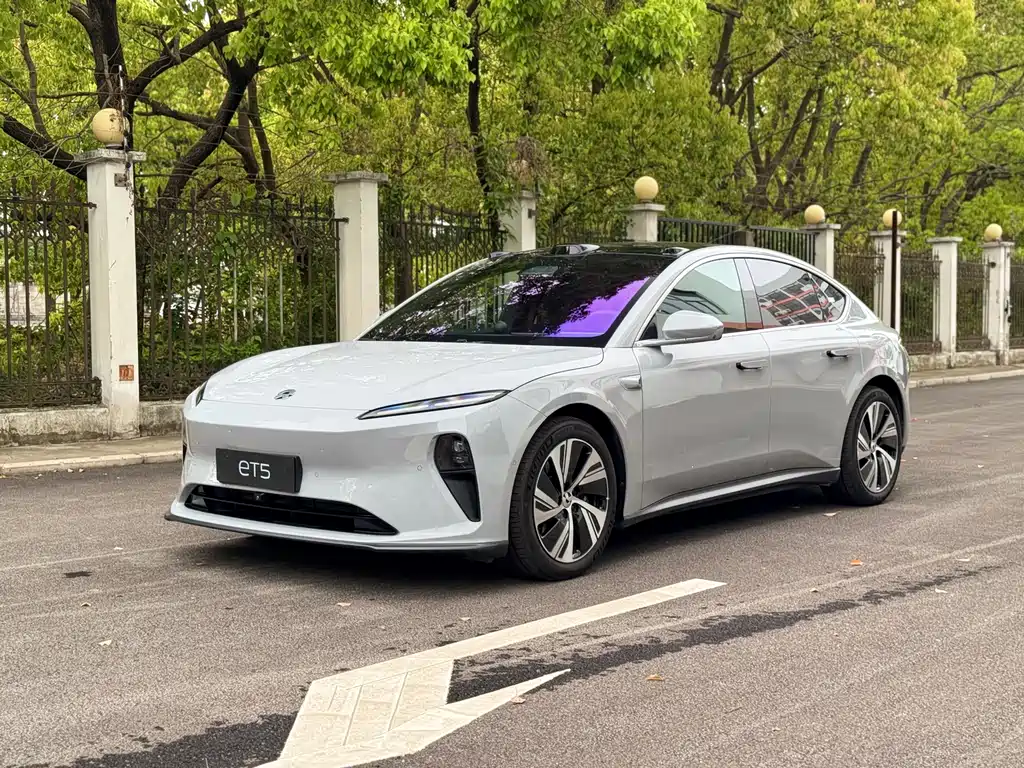 NIO ET5 2024