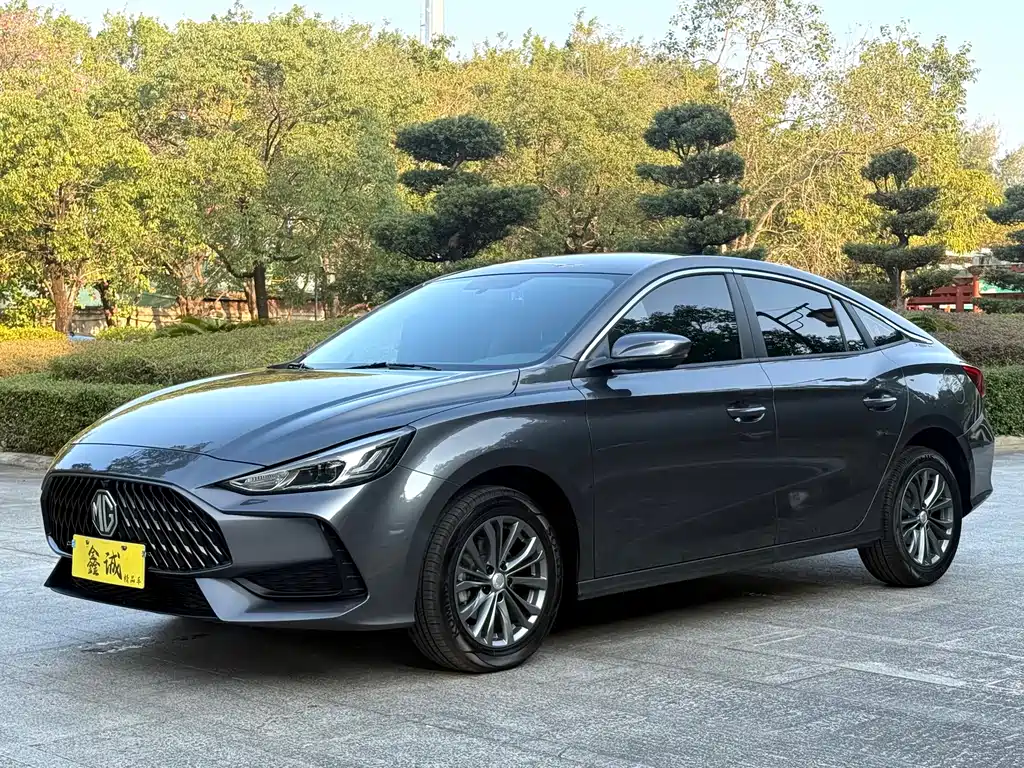 MG MG5 2025