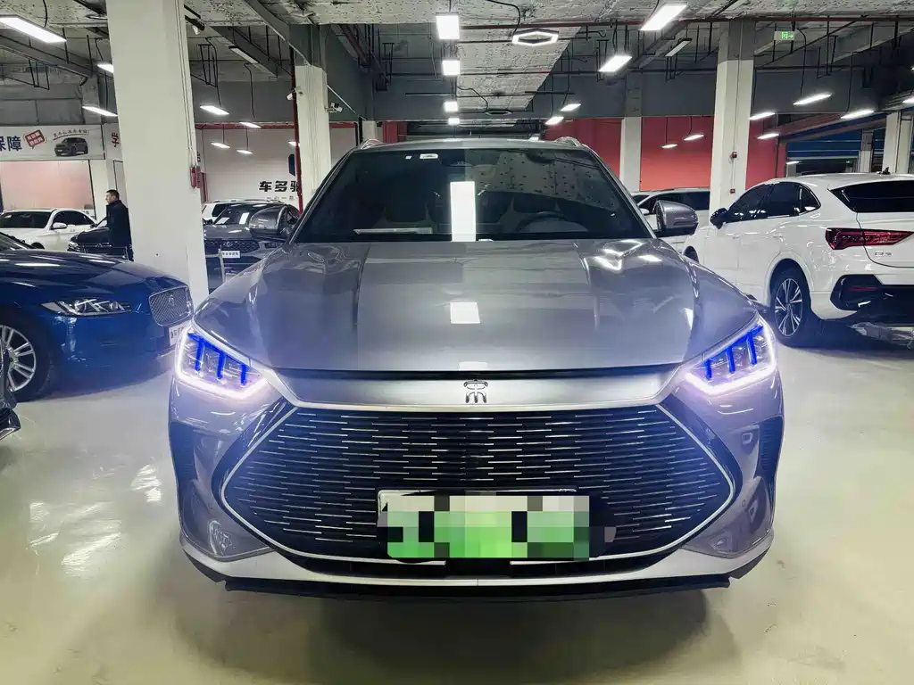 BYD PLUS 2023
