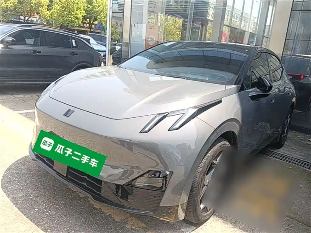 Lynk & Co Z20 2024