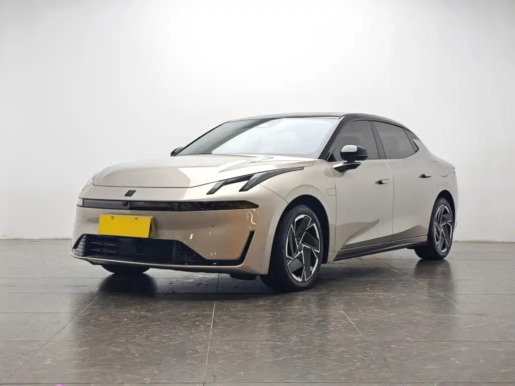 Lynk & Co 07 EM-P 2024