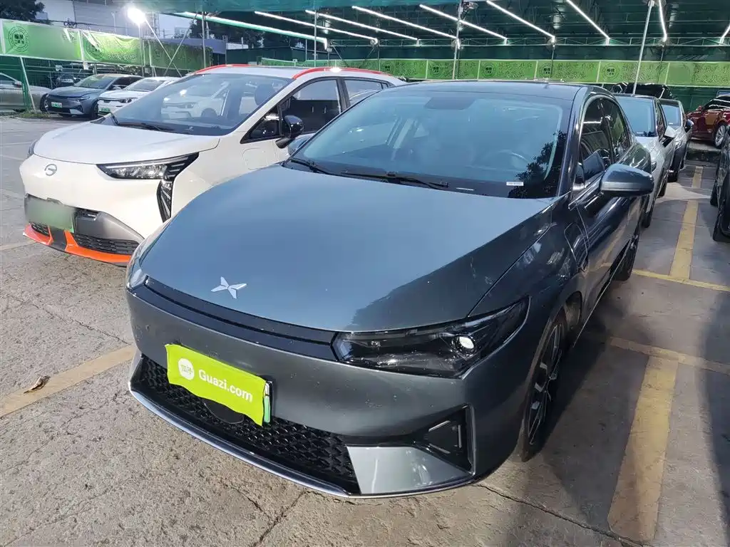 XPENG P5 2022