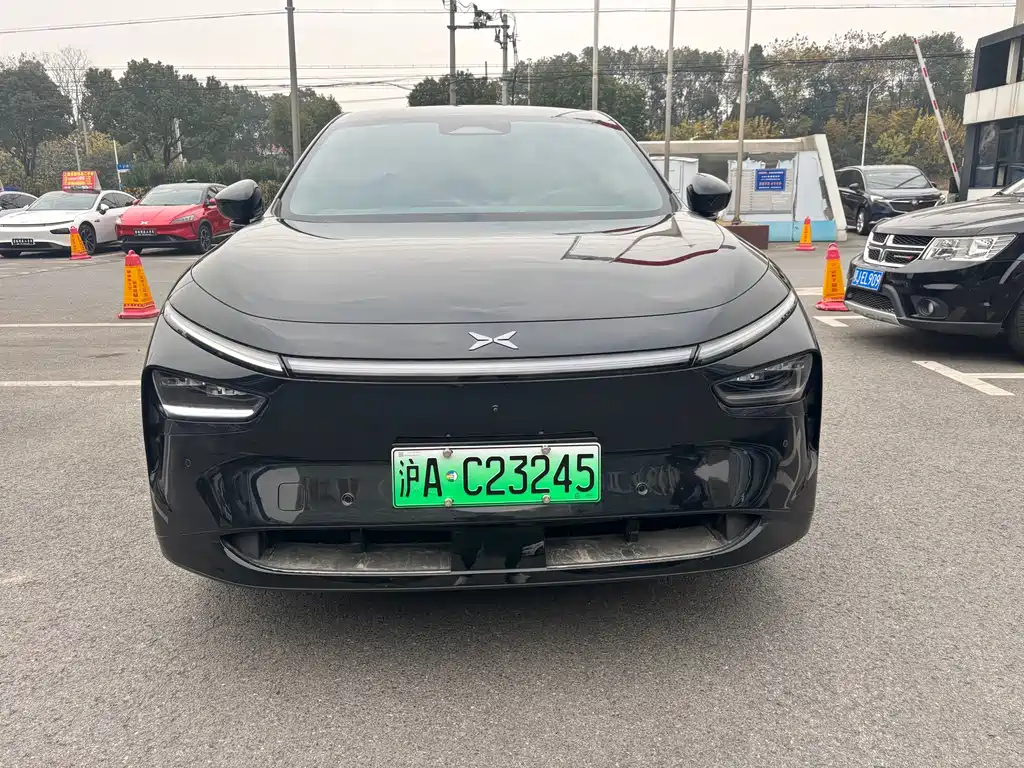 XPENG 小鹏G7 2025