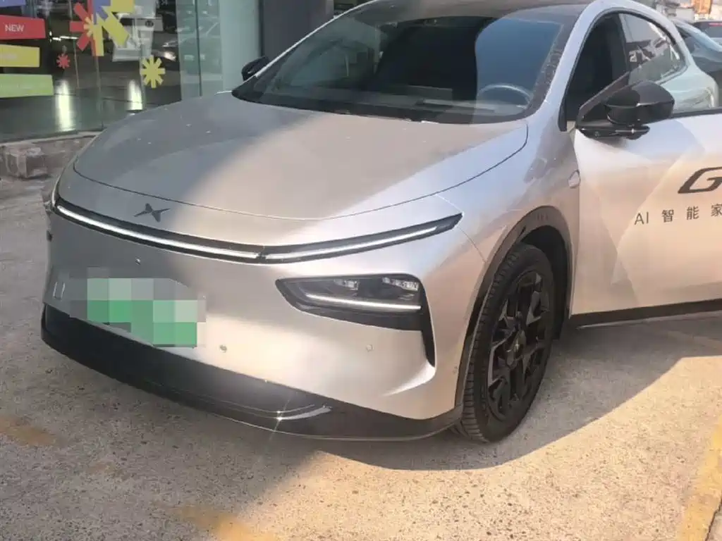 XPENG 小鹏G7 2025