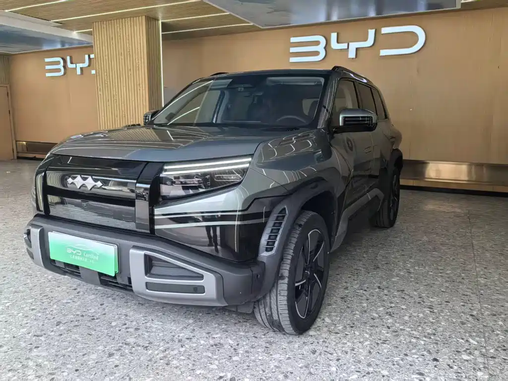 Fang Cheng Bao Titanium 3 2025