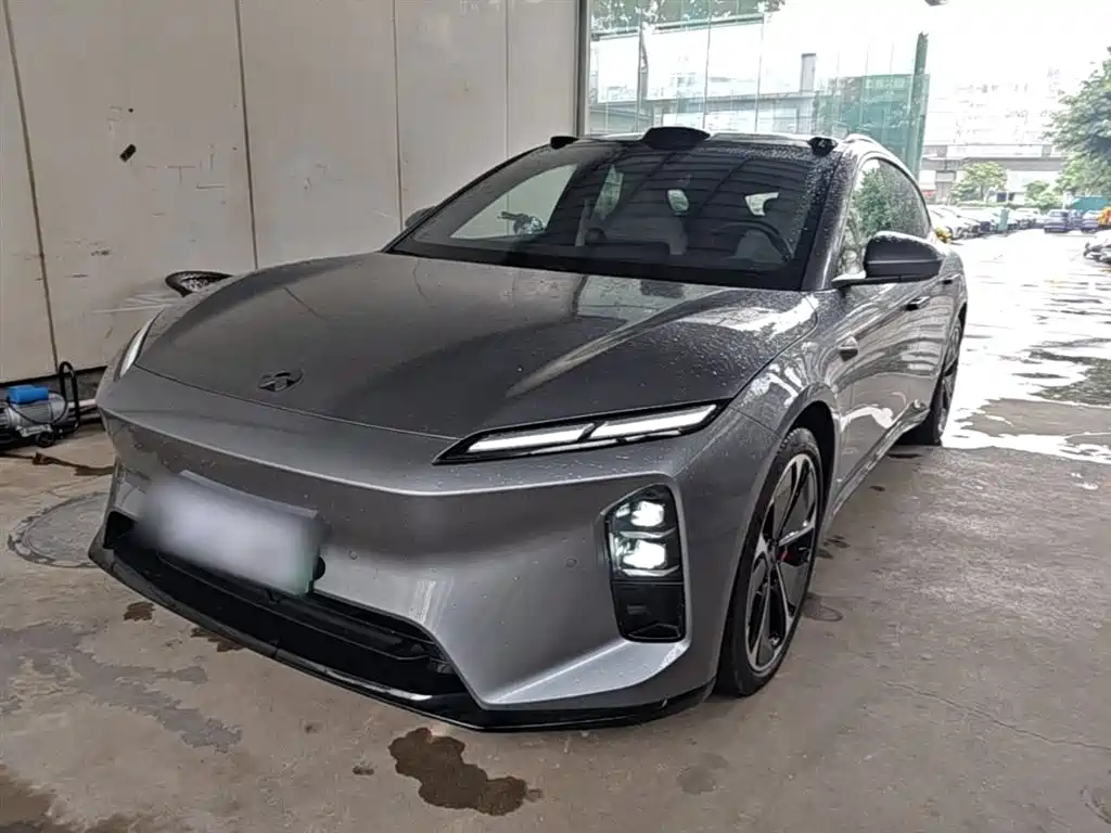 NIO ET5T 2025