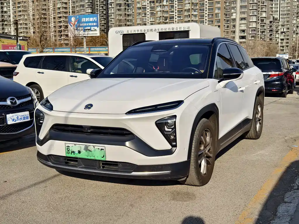 NIO ES6 2021