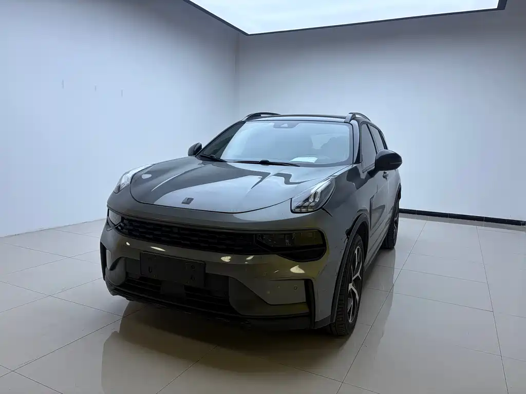 Lynk & Co 01 2021