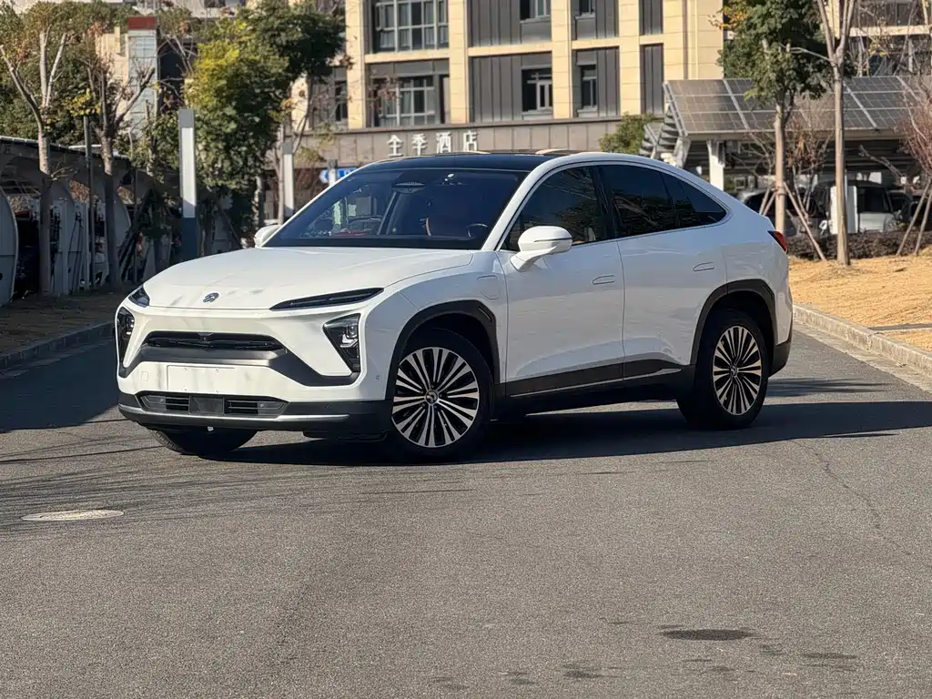 NIO EC6 2020