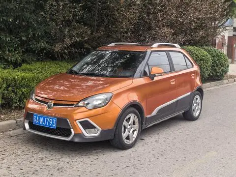 MG 3 2011 Xross 1.5L Deluxe Edition