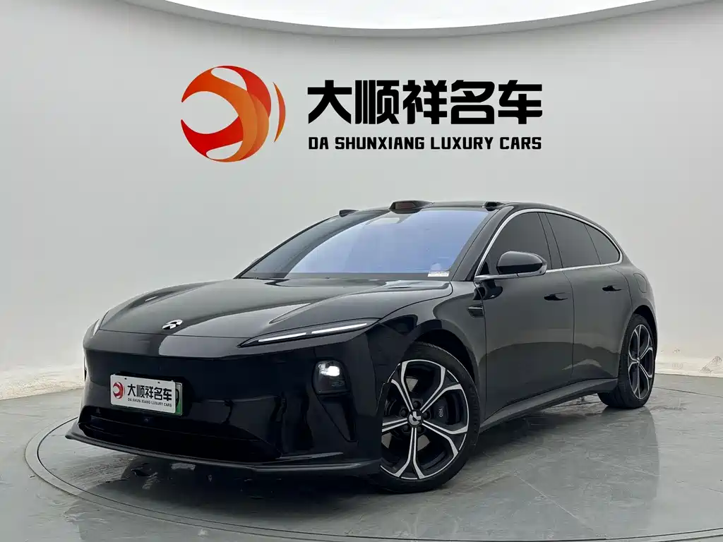 NIO ET5T 2024