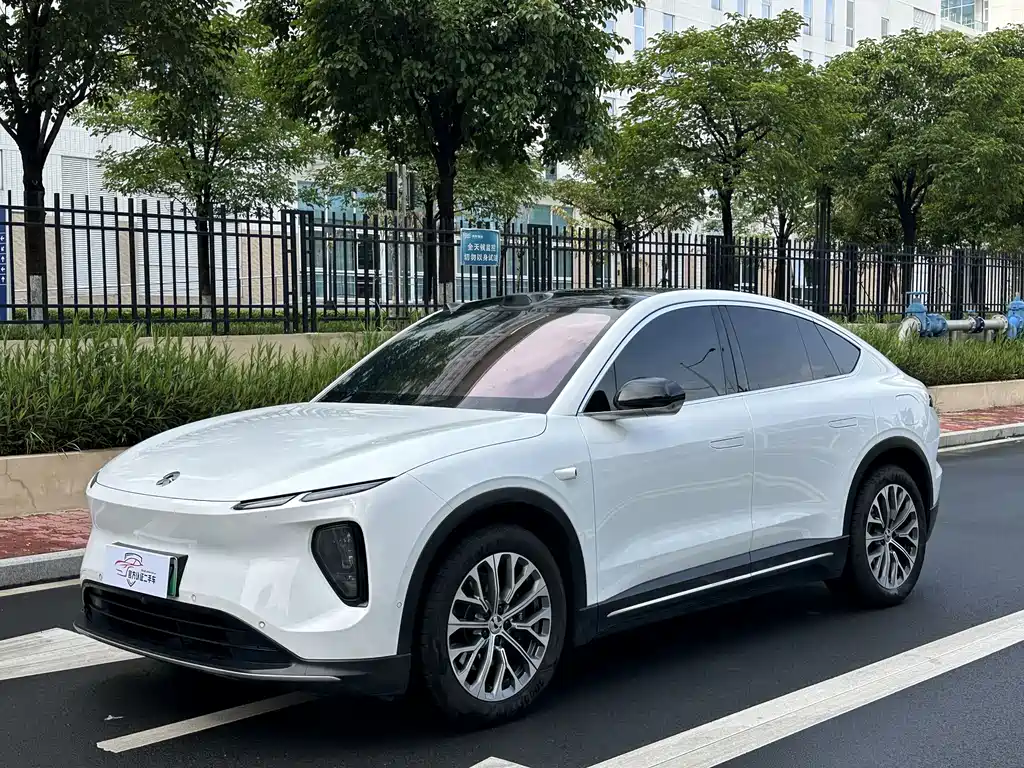NIO EC6 2025