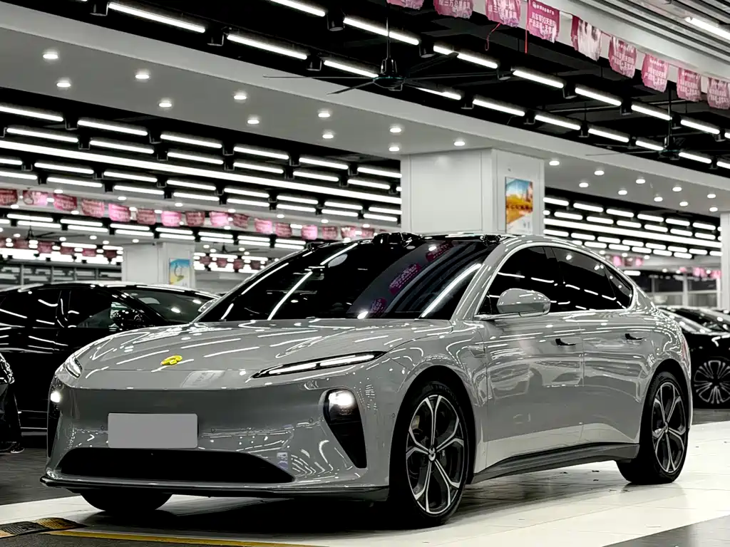 NIO ET5 2024