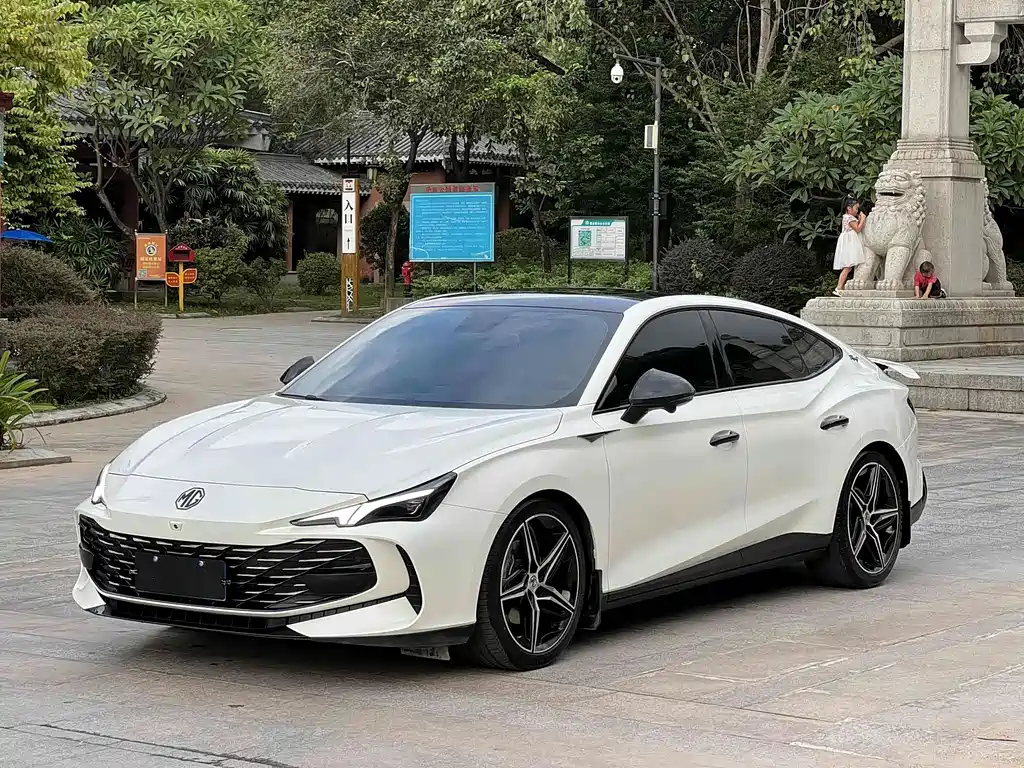 MG MG7 2023