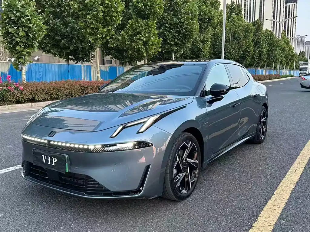 Lynk & Co 07 EM-P 2024