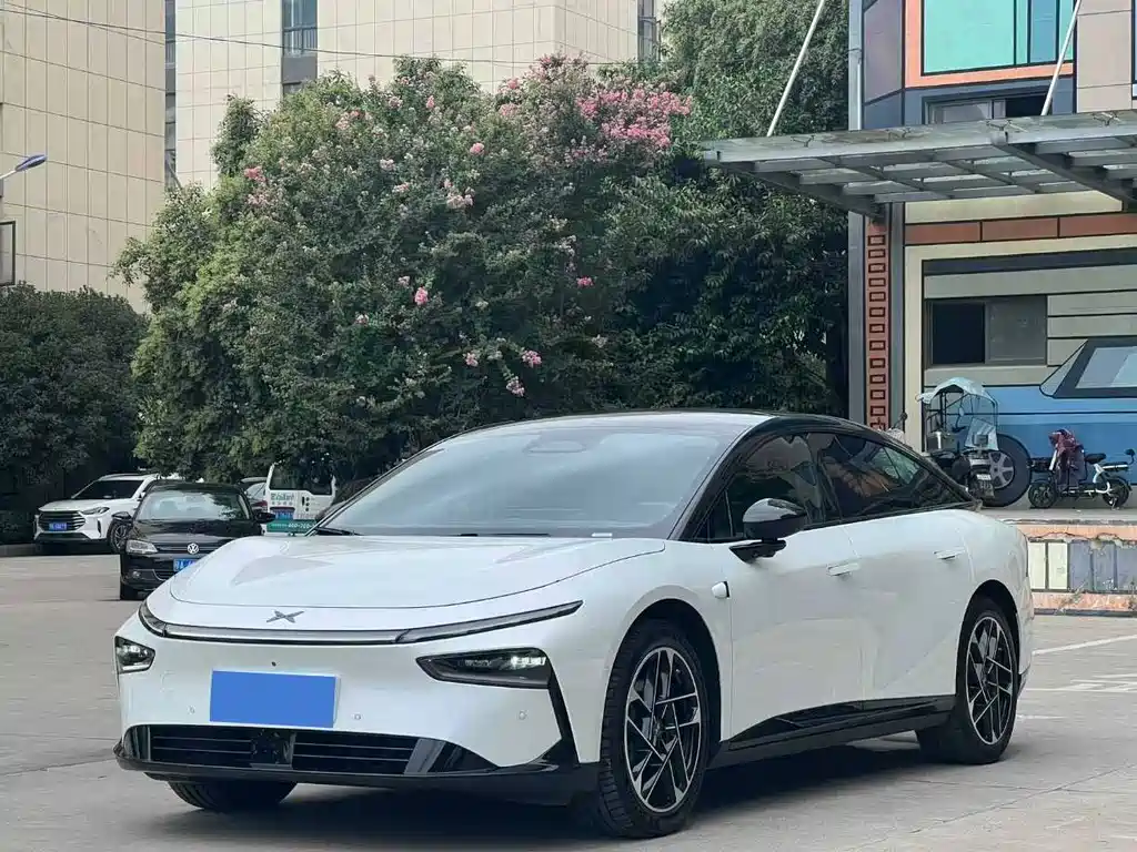 XPENG P7+ 2025
