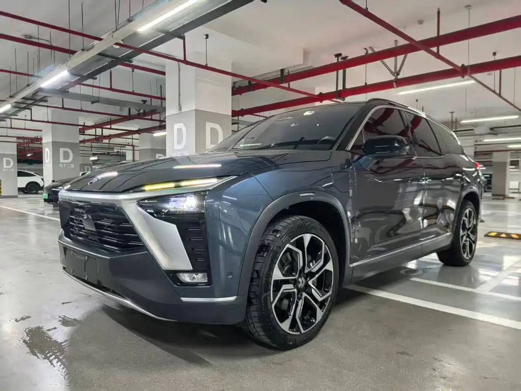 NIO ES8 2022