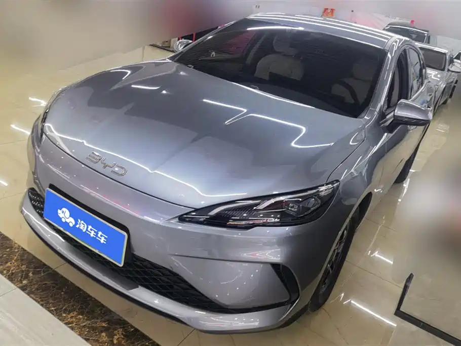BYD Seal 05 DM-i 2025