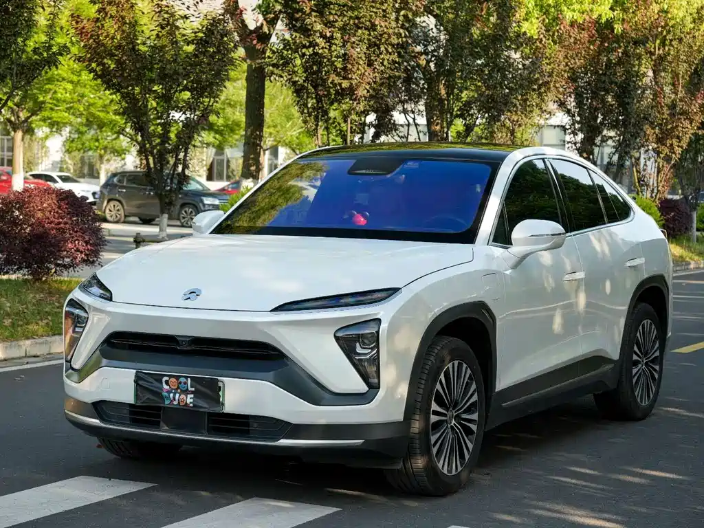 NIO EC6 2021