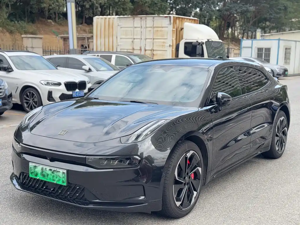 Zeekr 001 2022
