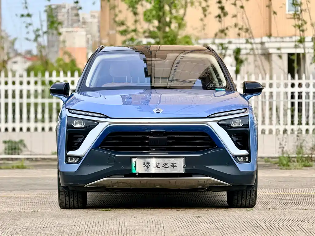 NIO ES8 2020