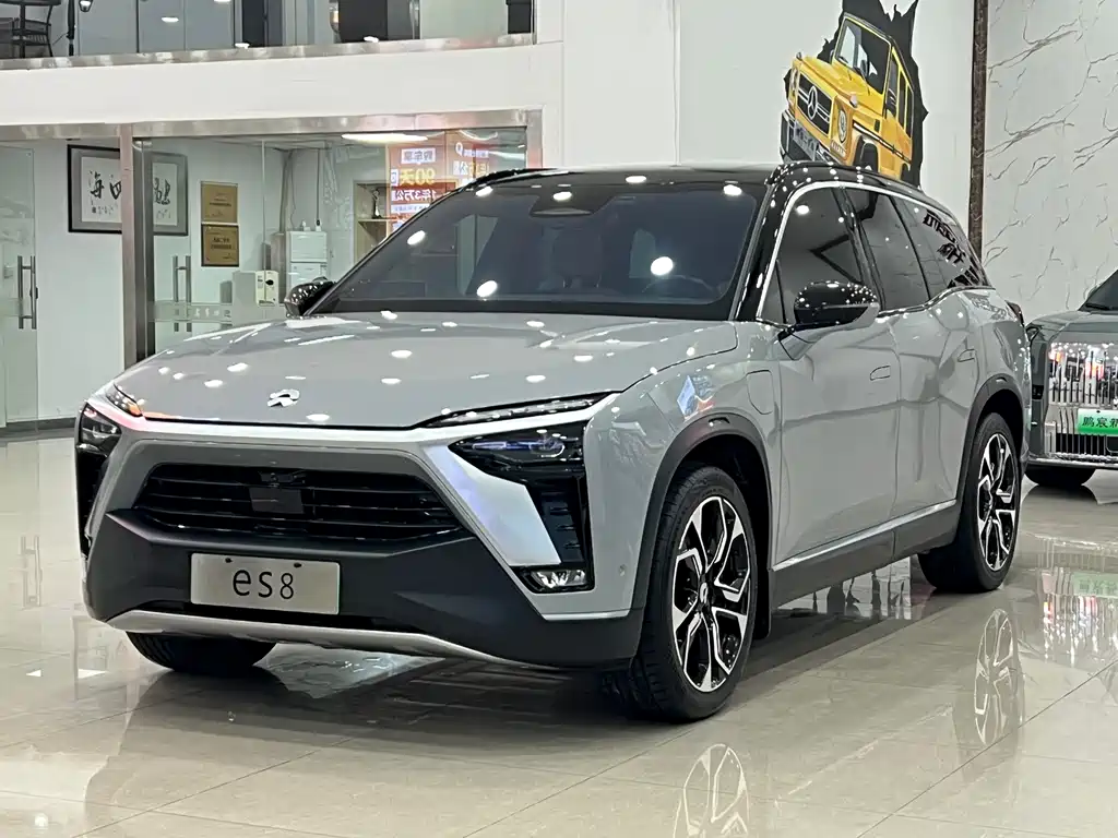 NIO ES8 2022