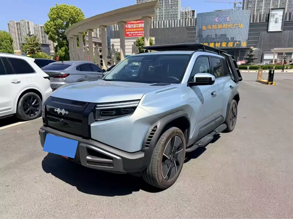 Fang Cheng Bao Titanium 3 2025