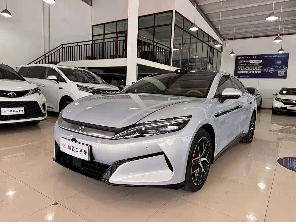 BYD 汉L 2025