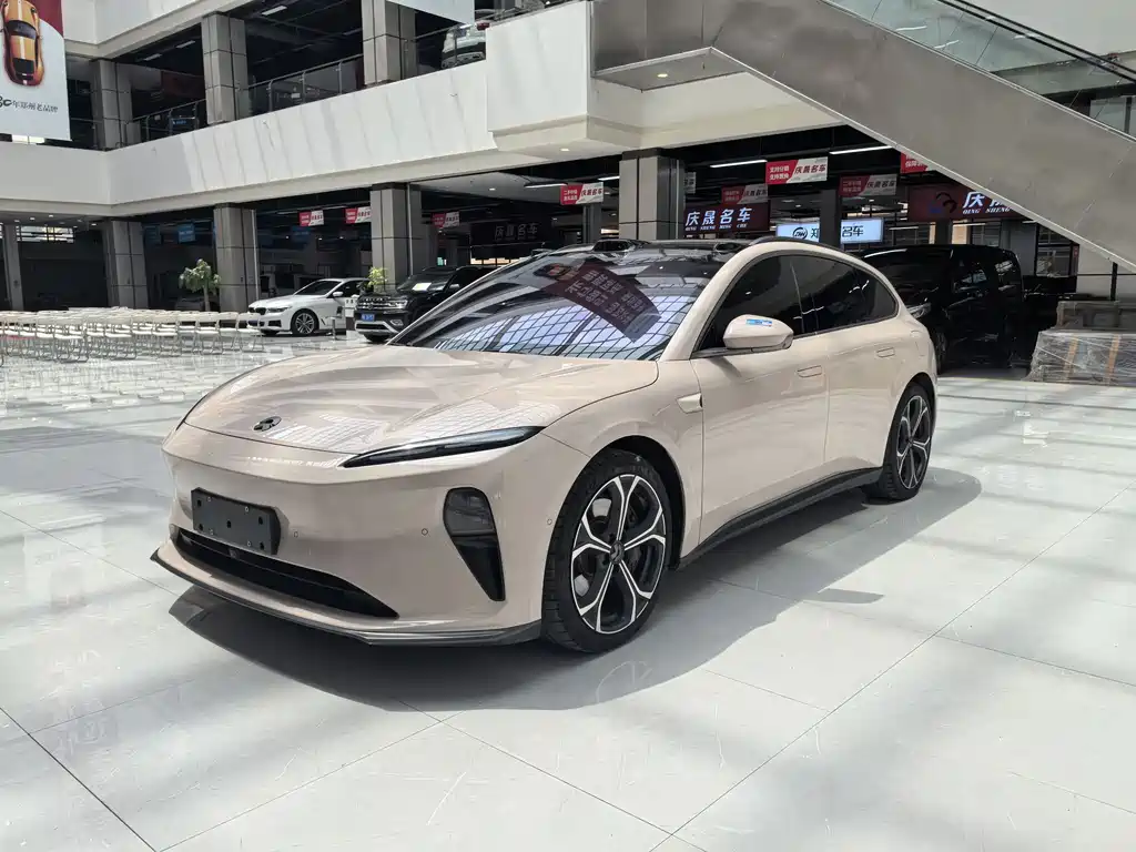 NIO ET5T 2023