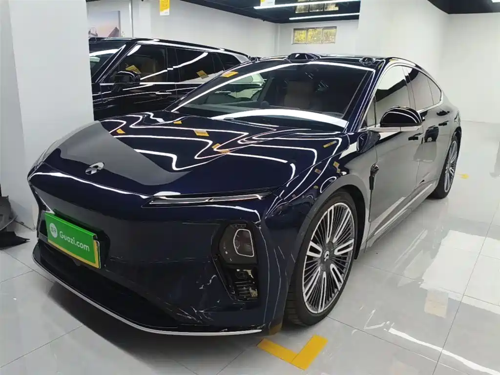 NIO ET9 2025