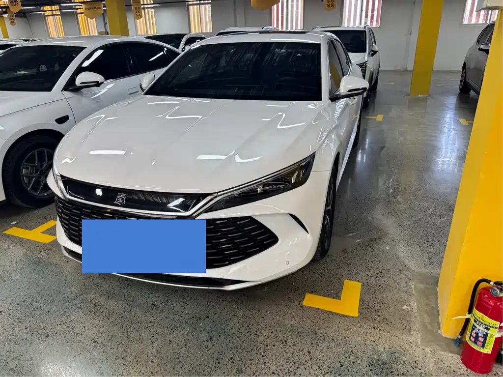 BYD Qin L 2024