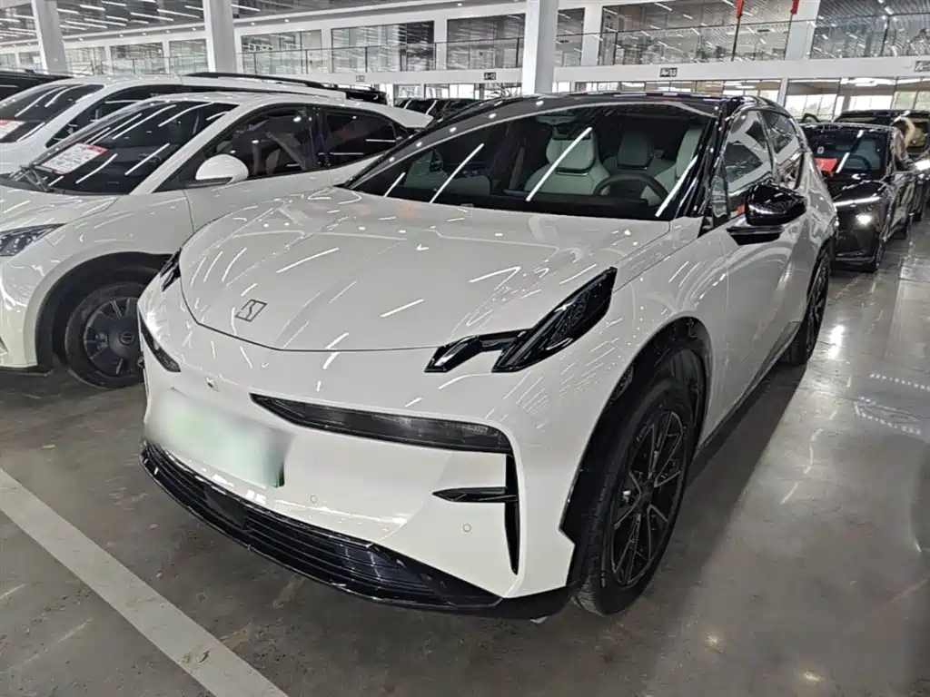 Zeekr X 2024